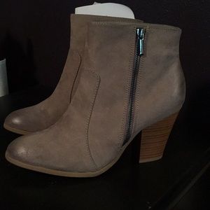 Grey Heeled boots